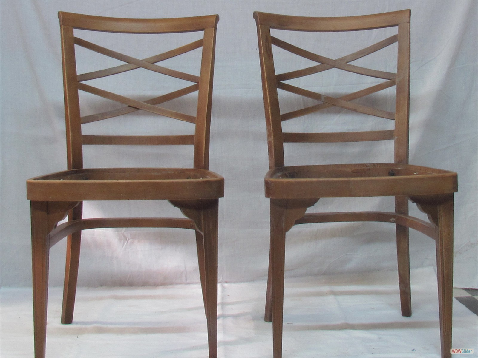 Restauración mueble sillas aspa